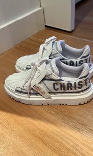 Dior sneakers