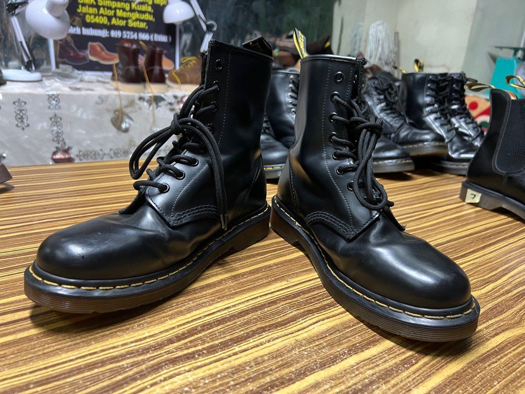Dr martens top 7 eye yellow