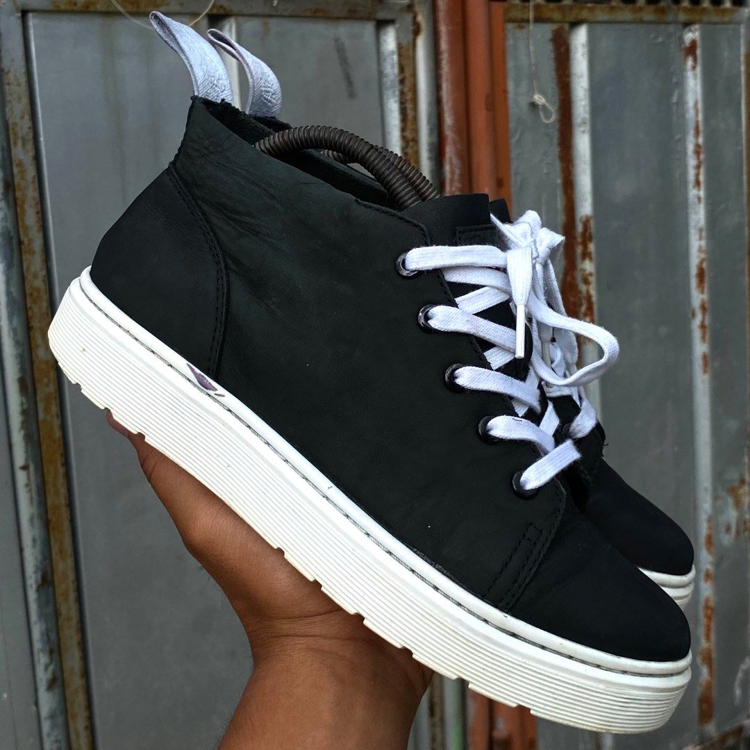 Dr martens baynes new arrivals chukka