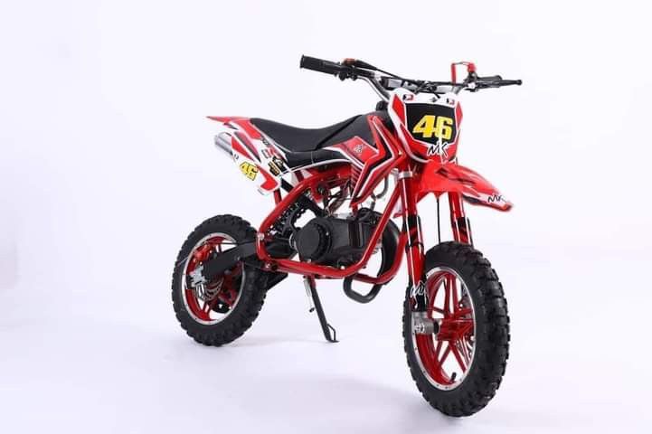 enduro 46 (Category: Bicycles) located in Manila. Submitted by minidivisoria (Listing ID 1269586580, Image 1). Description: Rstock. ! Endoro #46 big big color red blue green Orenge 2-stroke engine motor need 2T. If you add gasoline directly without 2T, the motor will burn out and cannot be used normally.