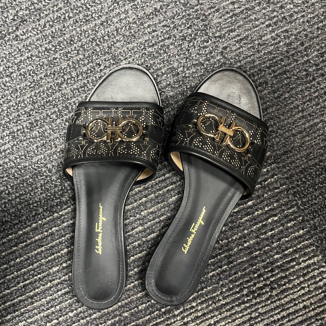 saks ferragamo slides