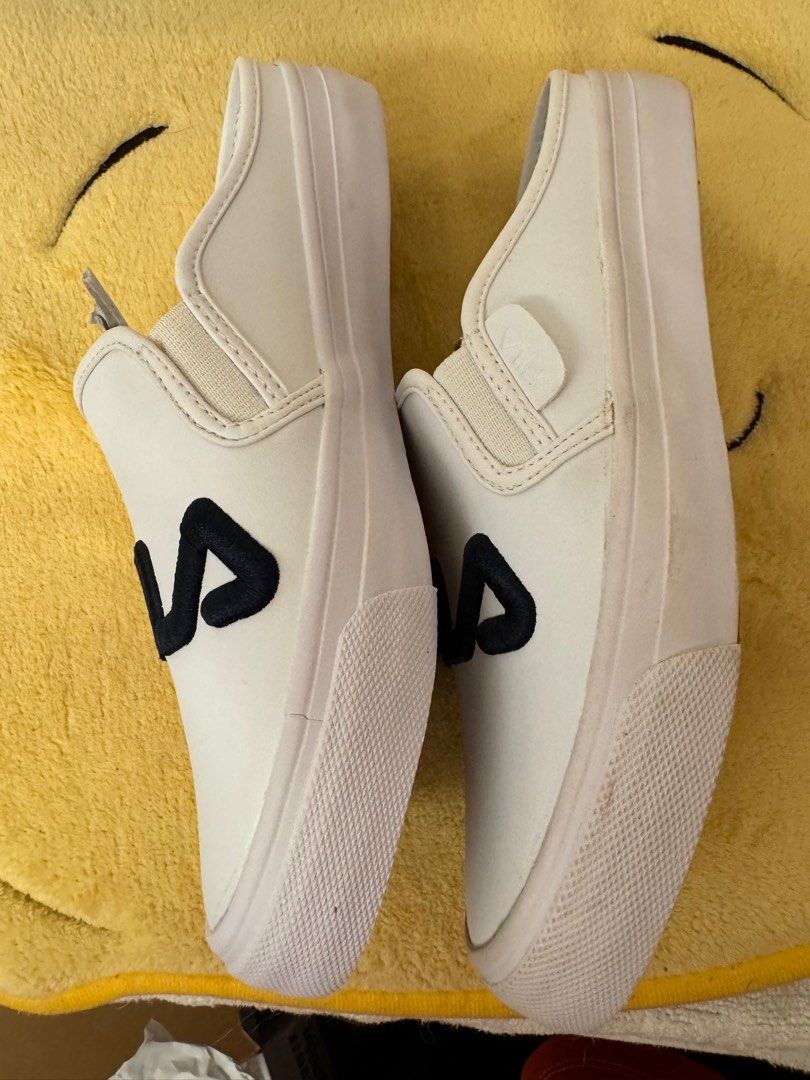 Fila classic kicks mule store