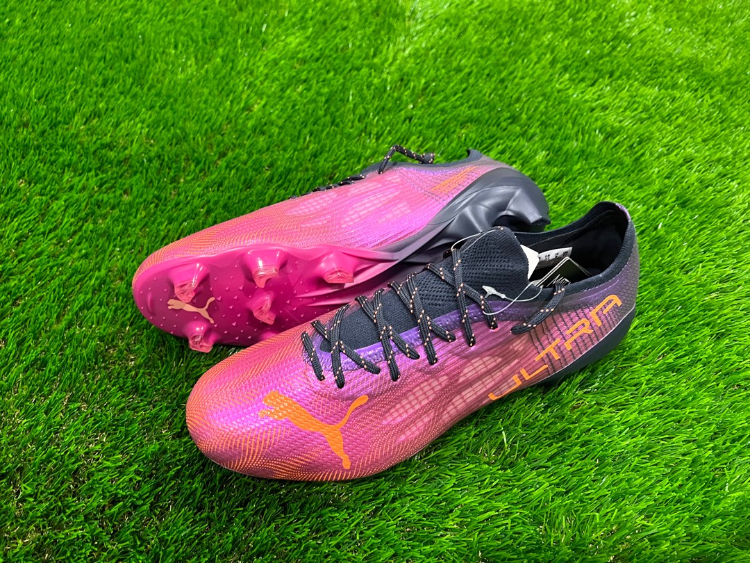 Puma 2 colour boots hotsell