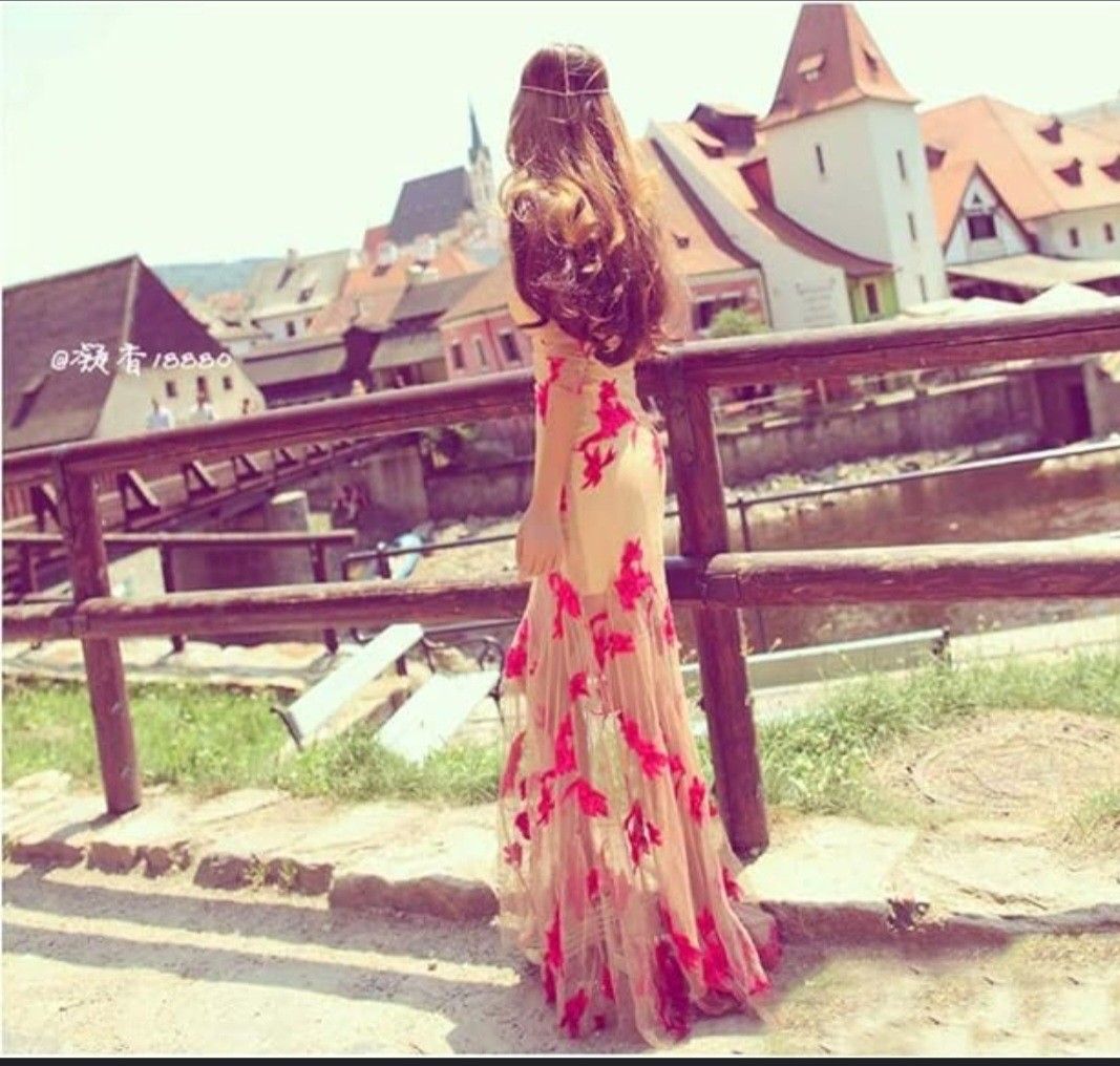 FOR LOVE & LEMONS orchid embroidered dress, Women's Fashion, Dresses & Sets, Evening dresses & gowns on Carousell FOR LOVE & LEMONS orchid embroidered dress, Women's Fashion, Dresses & Sets, Evening dresses & gowns on Carousell