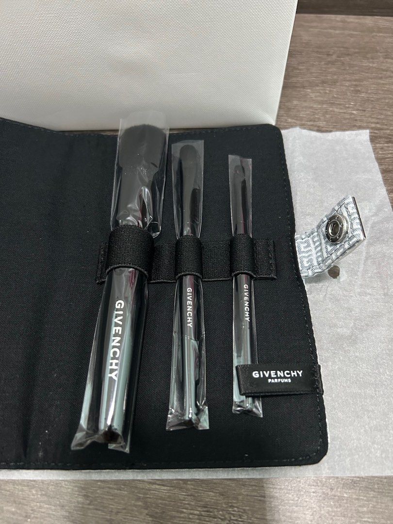 Givenchy makeup brushes discount