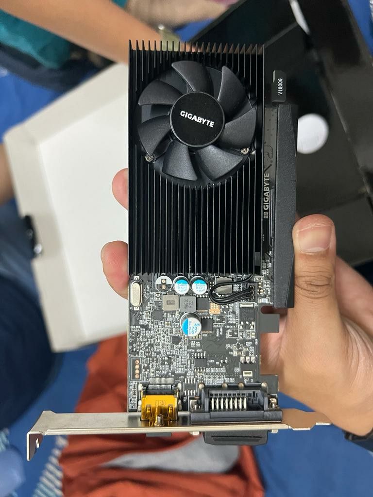 Gpu Gigabyte GT1030 low profile Computers Tech Parts