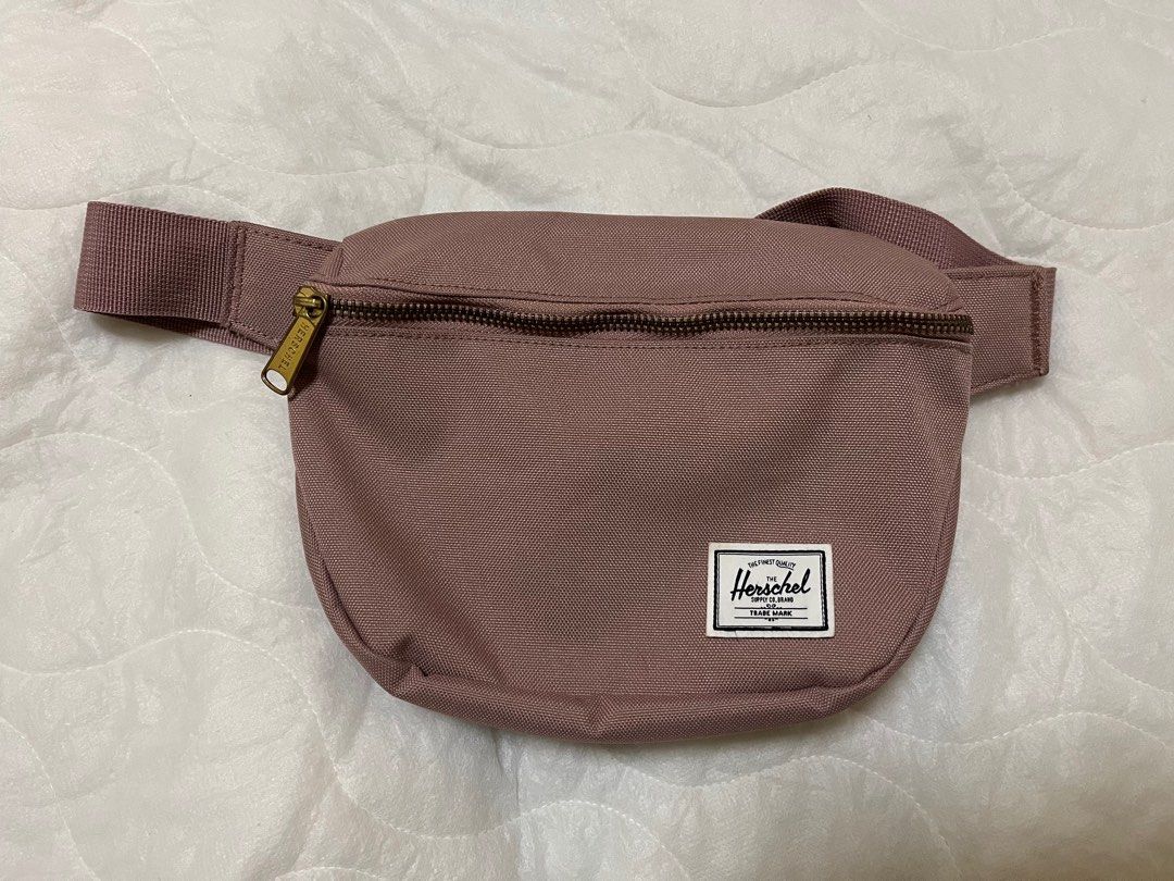 Herschel fifteen hip discount pack ash rose