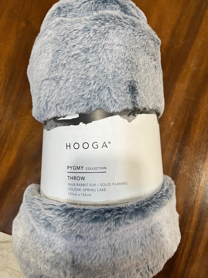 Hooga throw sale blanket