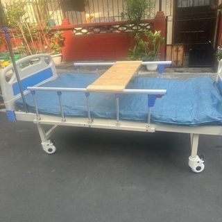 Hospital bed
