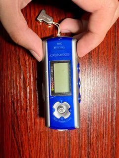 iFP-780 128MB MP3 Ultra Portable Flash Player/recorder