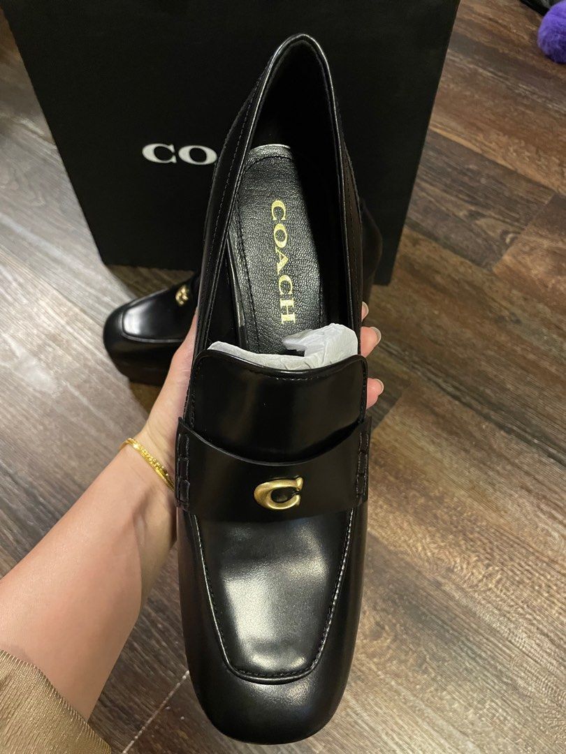 Punchual best sale leather loafer