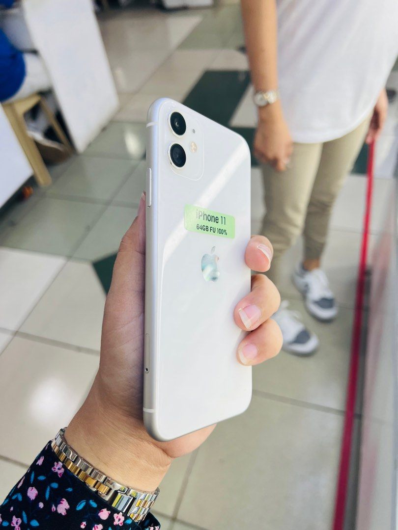 Iphone 11 Dualsim (Category: iPhone 11 Series) located in San Juan City. Submitted by javedsgadgetshop (Listing ID 1269487345, Image 3). Description: OPEN FOR INSTALLMENT VIA CREDIT CARD/GGIVES & SWAP/TRADE-IN! WE BUY AND SELL ( ANYKINDS OF UNIT BINIBILI PO NAMIN)! PTPA : Padelete po f bawal Read ❗️Onhand ‼️ Iphone 11 (Dualsim) •64gb •CH Variant •100% batt health •Factory Unlock •95% Smoothness •No hidden issue | No Repaired •100% Authentic | Not