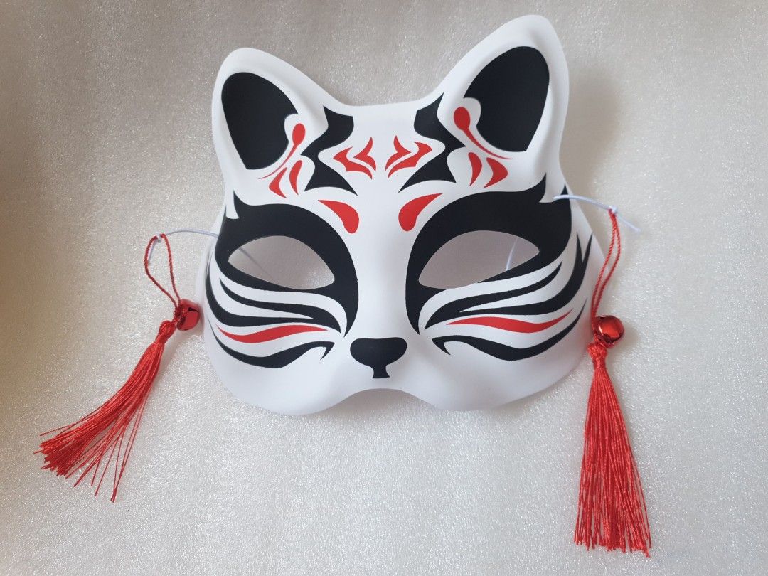 Japanese Mask Comic Con Cosplay Fox Mask Half Face Mask, Hobbies & Toys