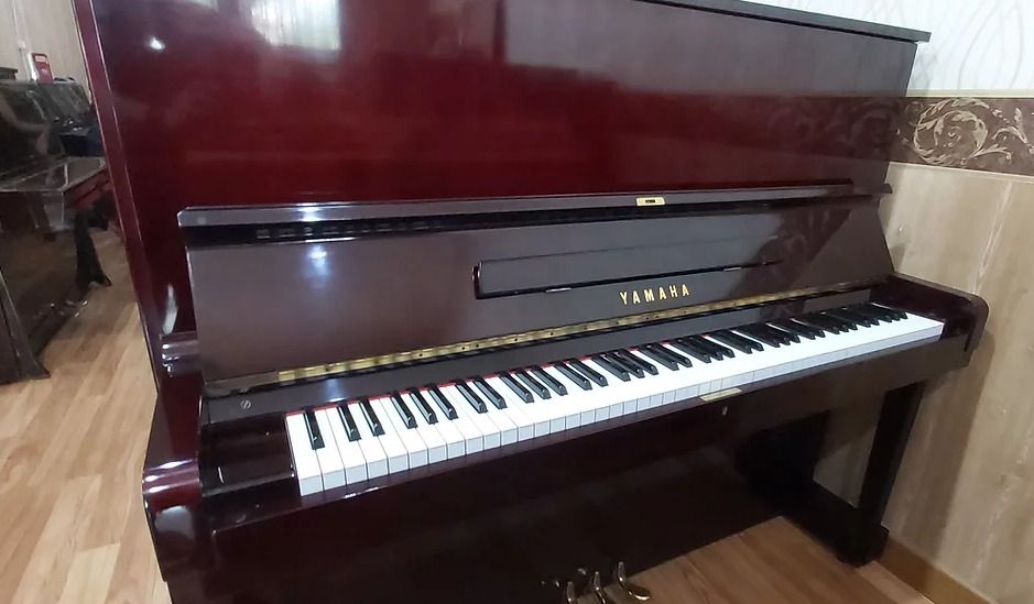 Harga piano cheap yamaha u1j