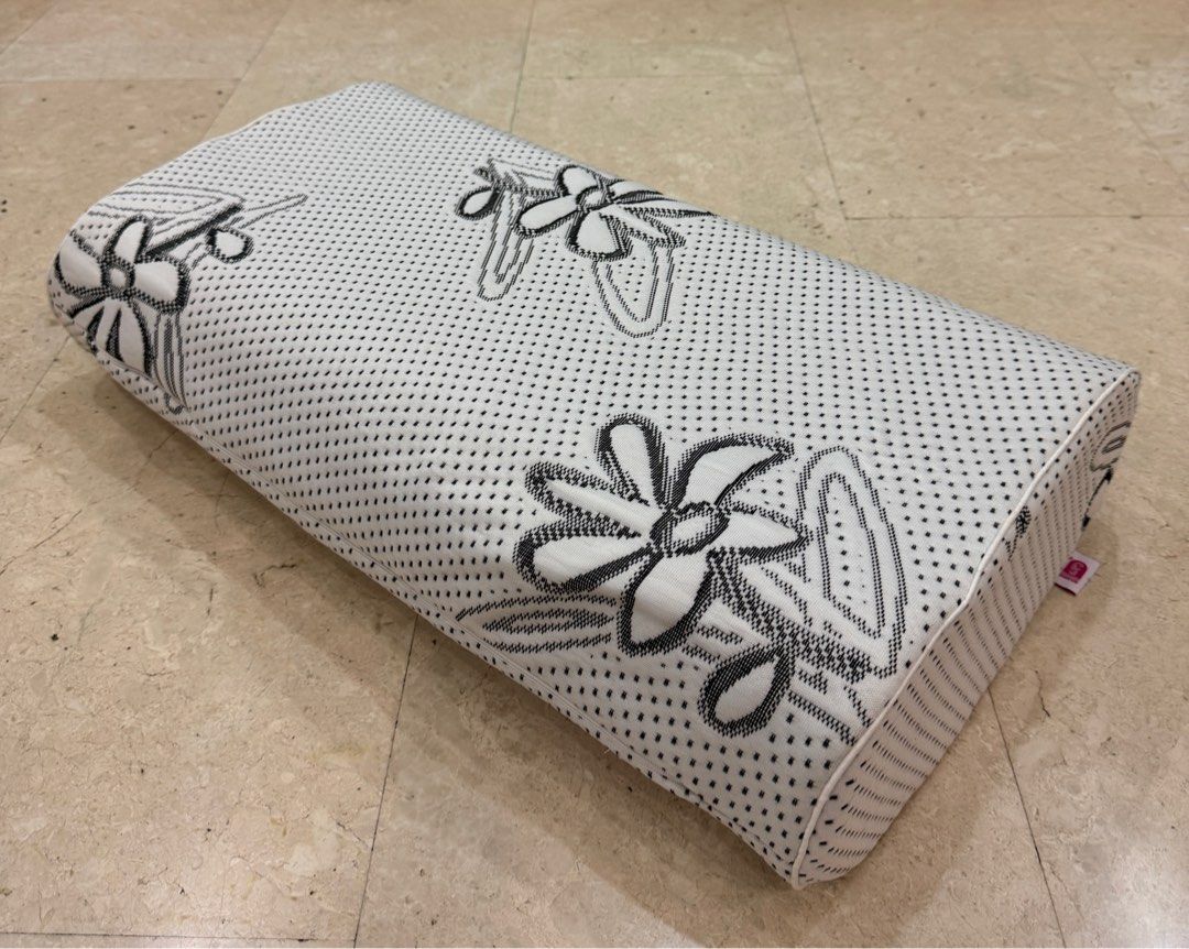 Seahorse Latex Foam Pillow Furniture Home Living Bedding