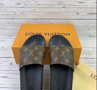 Fur louis vuitton slippers hot sale