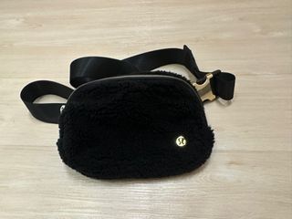 （分類：）位於 。 由 moni90 提交（商品編號 1269656782，圖片 1）。簡介： 。