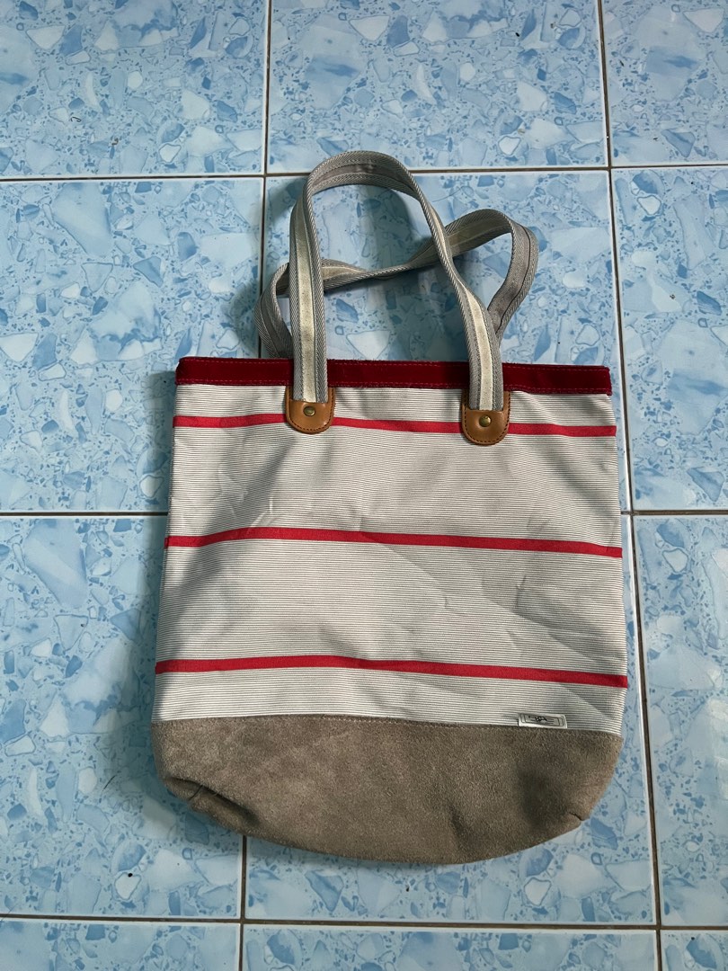 Masterpiece Tote bag made in Japan Filson Gregory Tumi, Men's Fashion, Bags, Sling Bags on Carousell