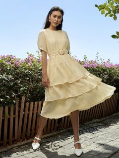 (Category: ) located in . Submitted by helpmeclearcloset (Listing ID 1269664806, Image 1). Description: .