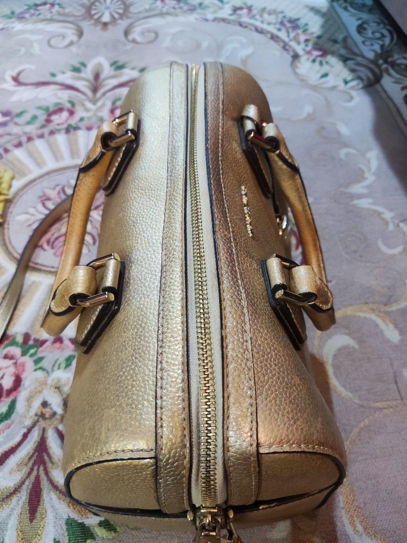 Michael kors doctors bag online