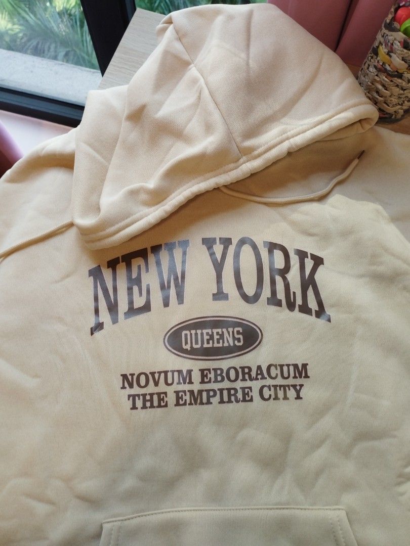 Queens hoodie online