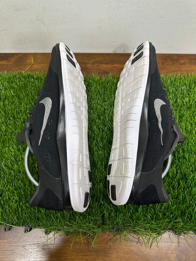 NIKE FREE 3.0 Men s Fashion Footwear Sneakers on Carousell