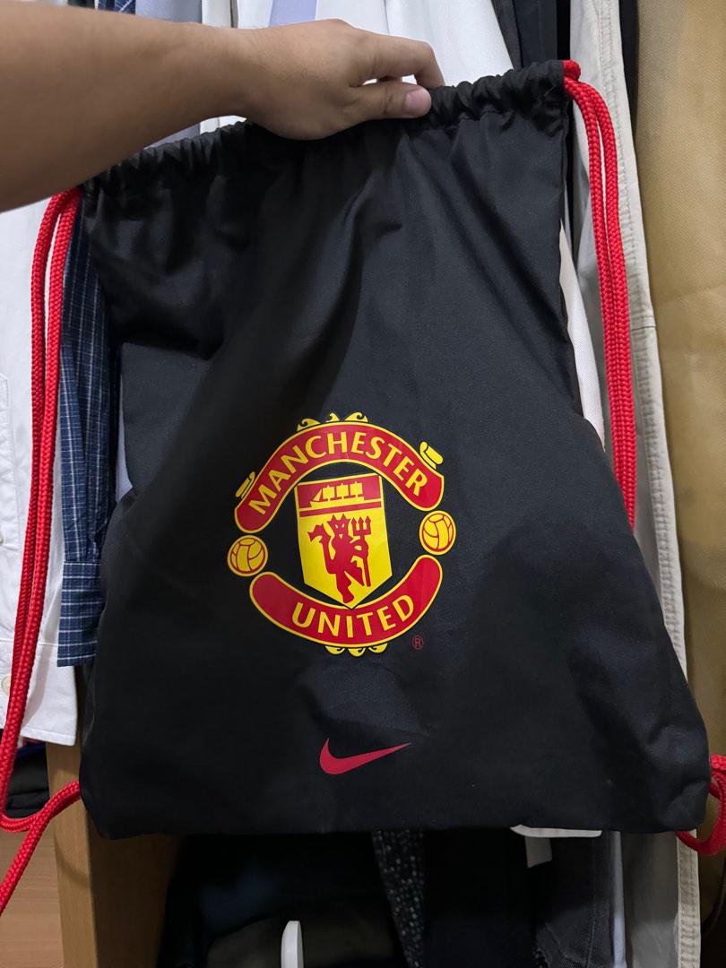 Nike Manchester United Man U Drawstring bag Men s Fashion Bags