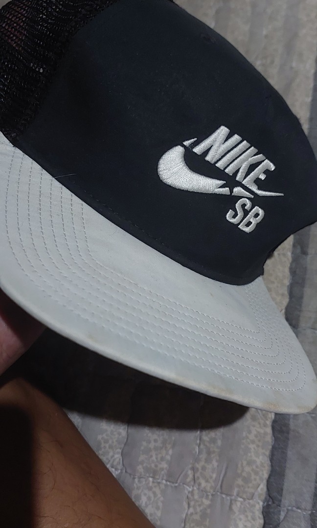 Nike SB Trucker Cap, Men's Fashion, Watches & Accessories, Caps & Hats ...
