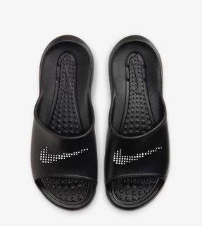 Nike Victori One Shower Slides (like new)
