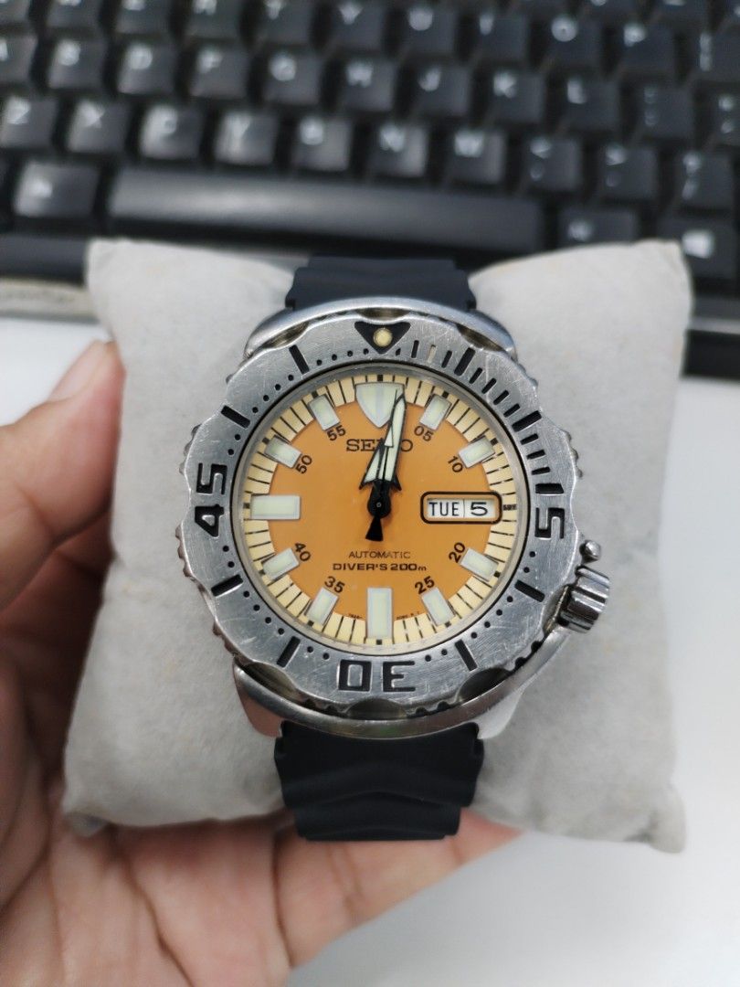 November 2001 Seiko Diver s SKX781K Orange Monster First Gen