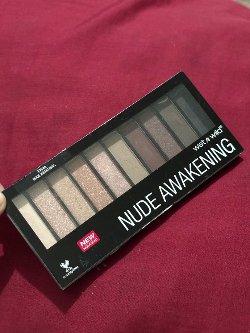 NUDE AWAKENING EYESHADOW PALETTE (Category: Makeup) located in Quezon City. Submitted by kadoh (Listing ID 1269504711, Image 1). Description: Rfs: decluttering .