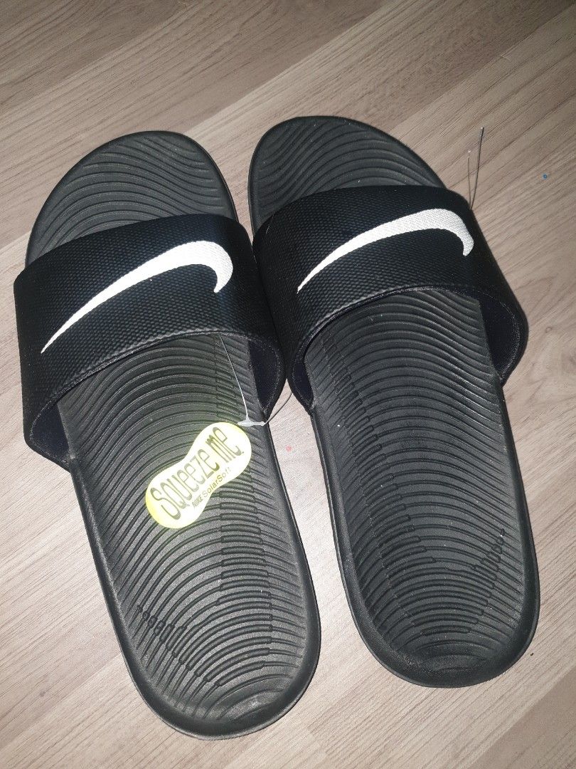 Nike solarsoft 2025 slide 1