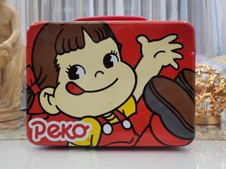 Peko Red Metal Lunch Box