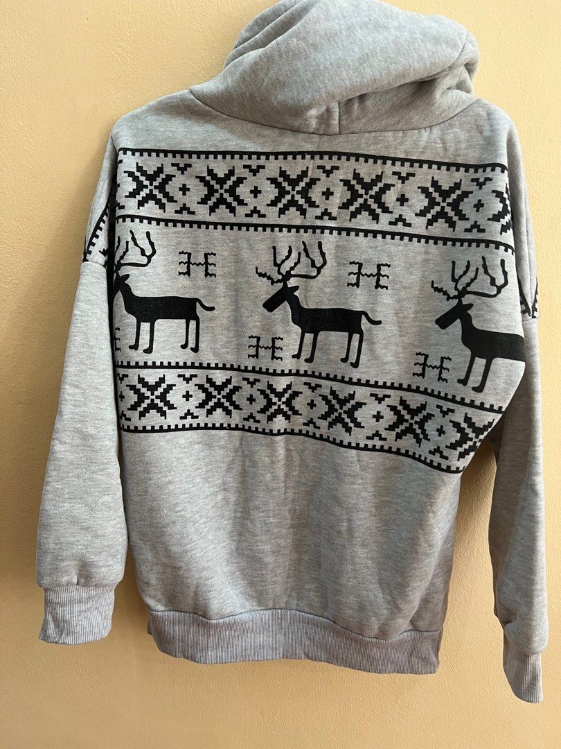 Reindeer pullover online