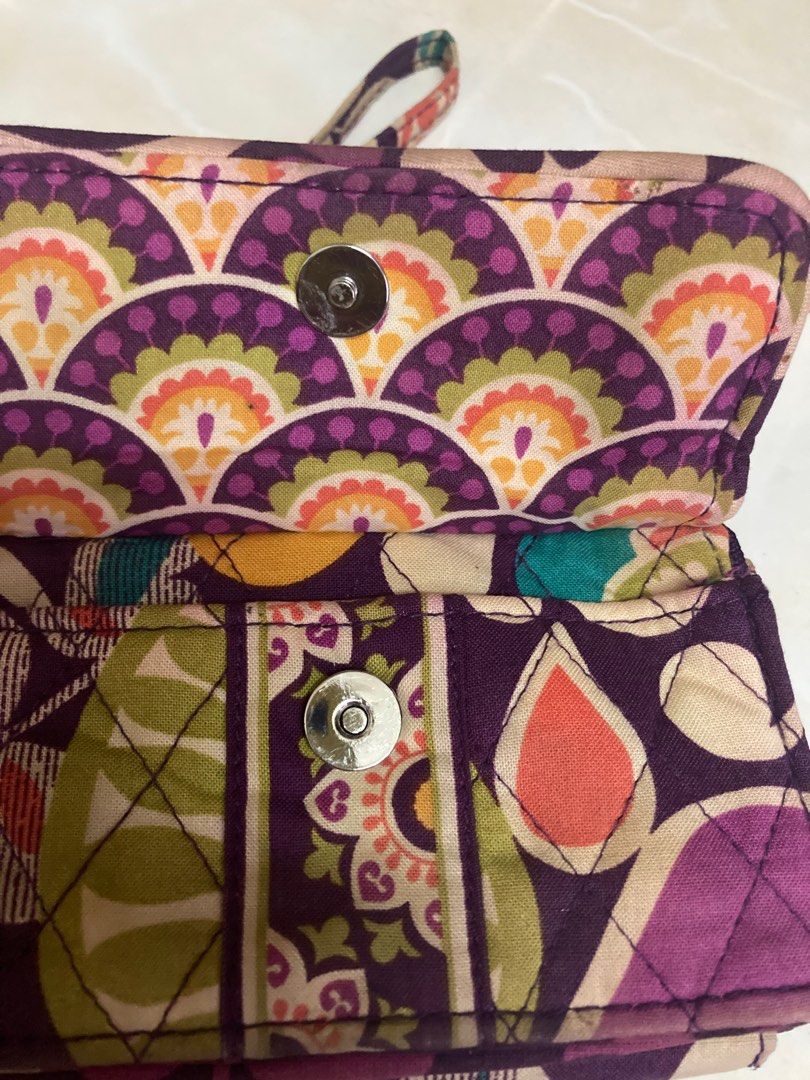 Retired vera deals bradley purses