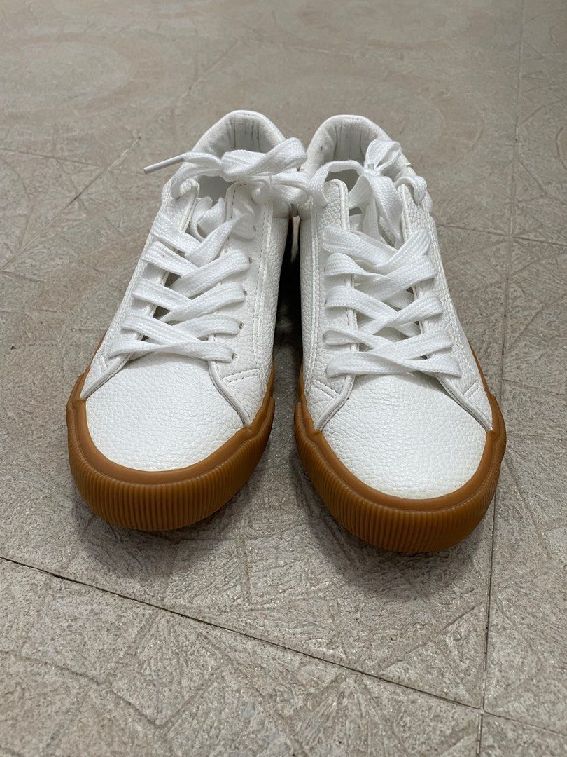 White gum sale sole sneakers
