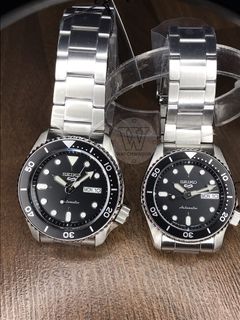(Category: ) located in . Submitted by watchwagon.com (Listing ID 1269693136, Image 1). Description: .