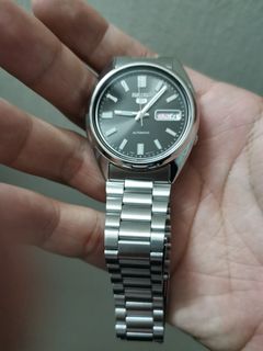 (Category: ) located in . Submitted by maxwongffffff (Listing ID 1269684958, Image 1). Description: .