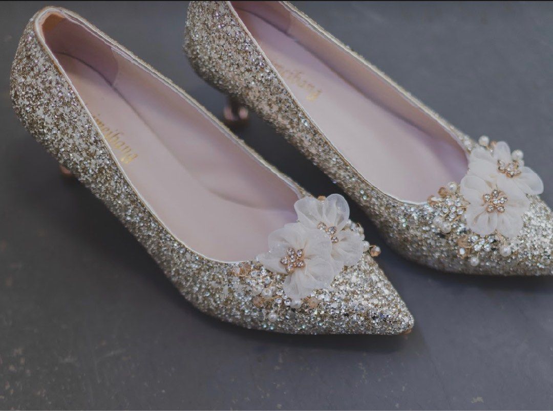 Champagne outlet bridal heels
