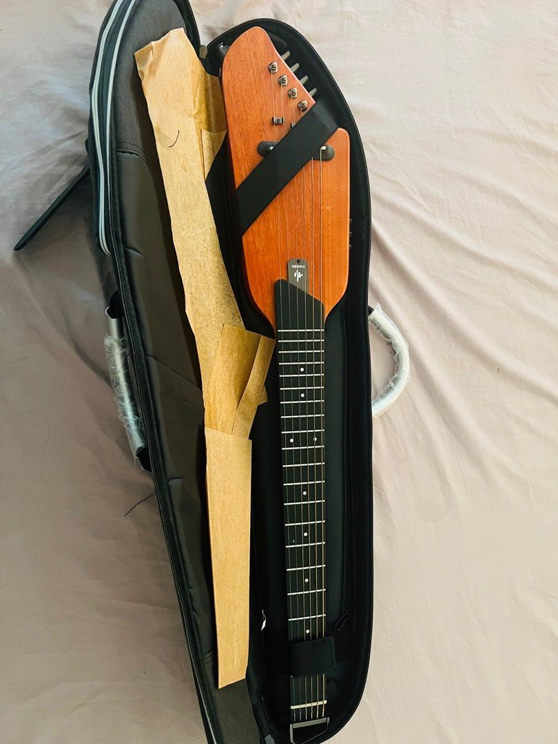 Yamaha silent outlet guitar olx