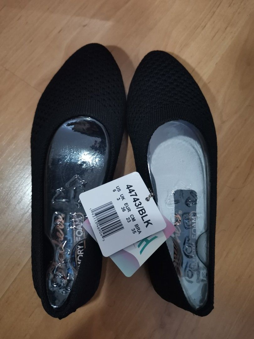 Skechers flats uk top