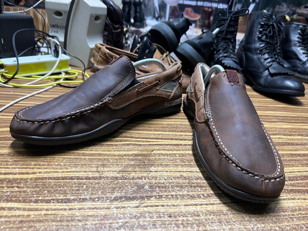 Skechers slip sales on shoes 9.5