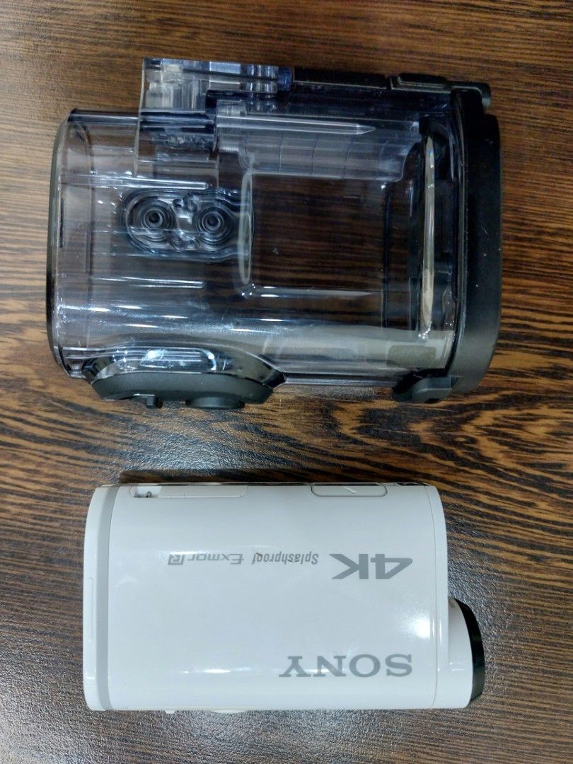 Sony actioncam FDR X1000VR (Category: Cameras) located in Cebu City. Submitted by xperiaz3 (Listing ID 1269561374, Image 2). Description: brand new Sony action cam. damaged box but unit is brand new. never been used. includes waterproof case (33ft), live view remote watch, 3pcs adhesive mount, battery and wire charger.