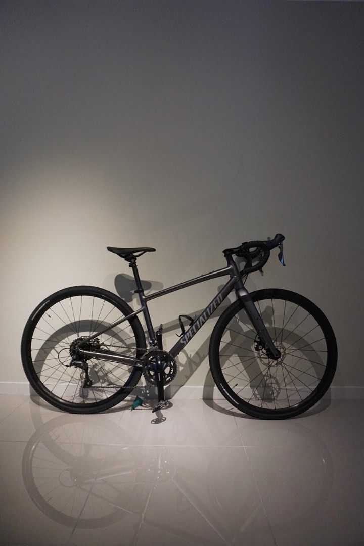 Specialized Diverge E5 Base Gravel Bike Sports Equipment