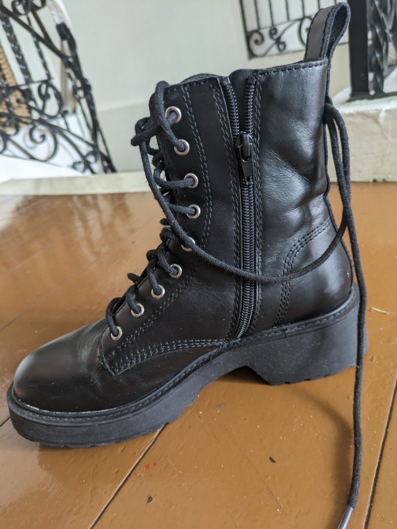 Steve madden hotsell cole combat boot