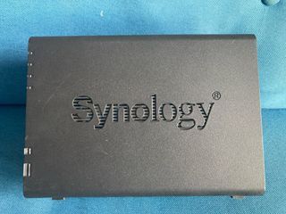 synology DS213 with hard drive 