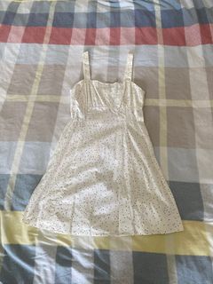 (Category: ) located in . Submitted by simplyprettify.co (Listing ID 1269532230, Image 1). Description: .