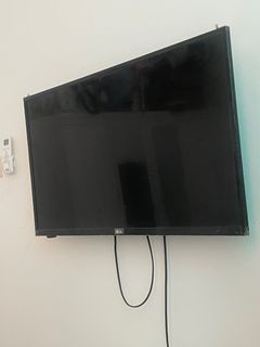 TV LED MERK LG 32inc