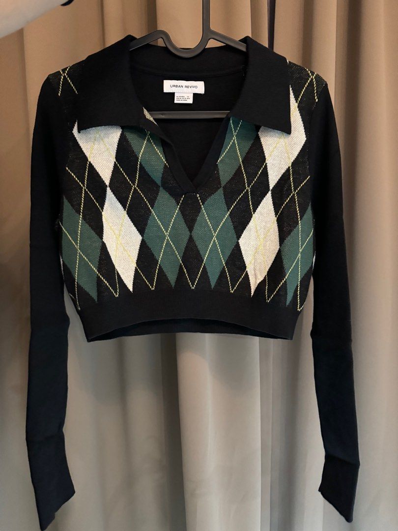 UR Argyle pattern crop sweater, Women's Fashion, Tops, Longsleeves
