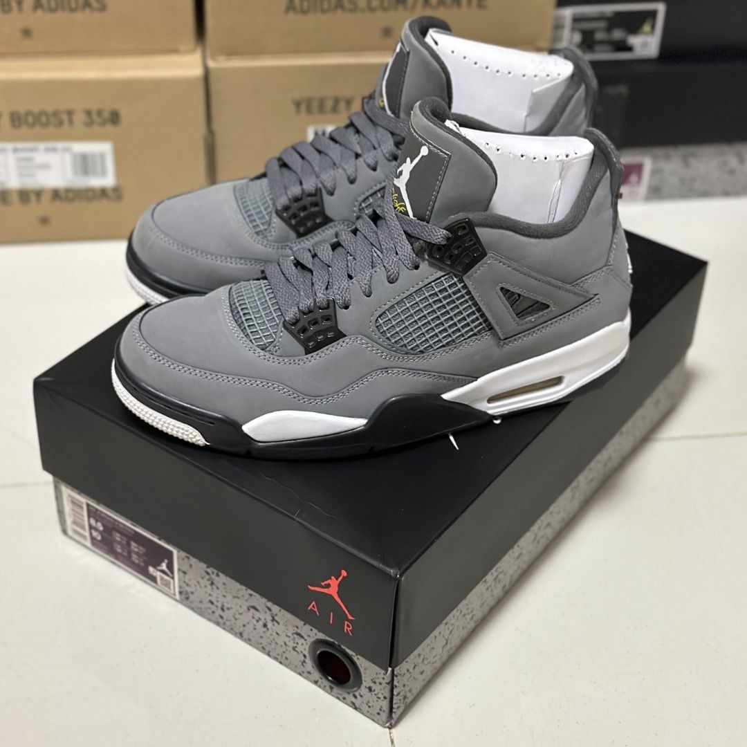 US8.5 JORDAN 4 COOL GREY 2019